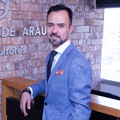 arturo pag